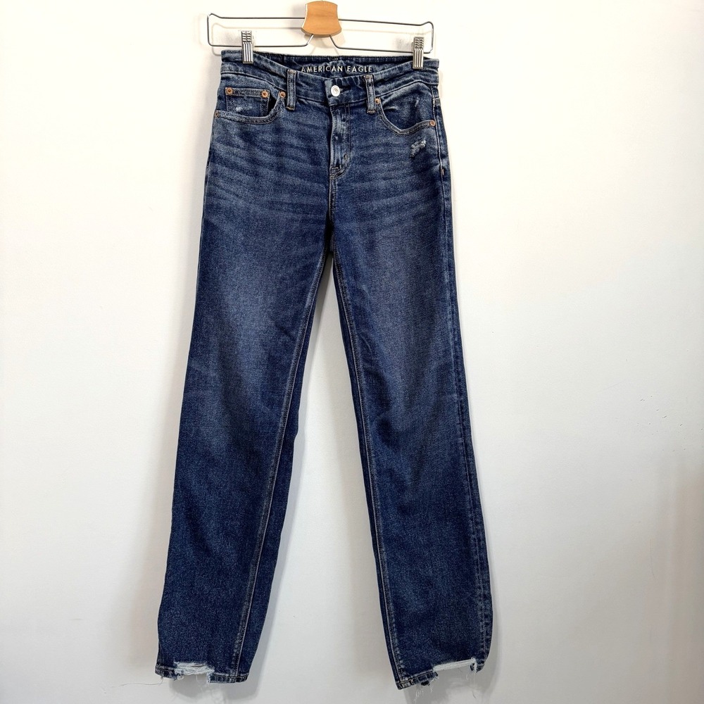 American Eagle Jeans Womens 2 Curvy Straight Blue Distressed Hem 27x32 Stretch